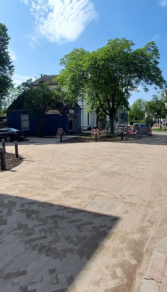 Nieuw gelegde weg